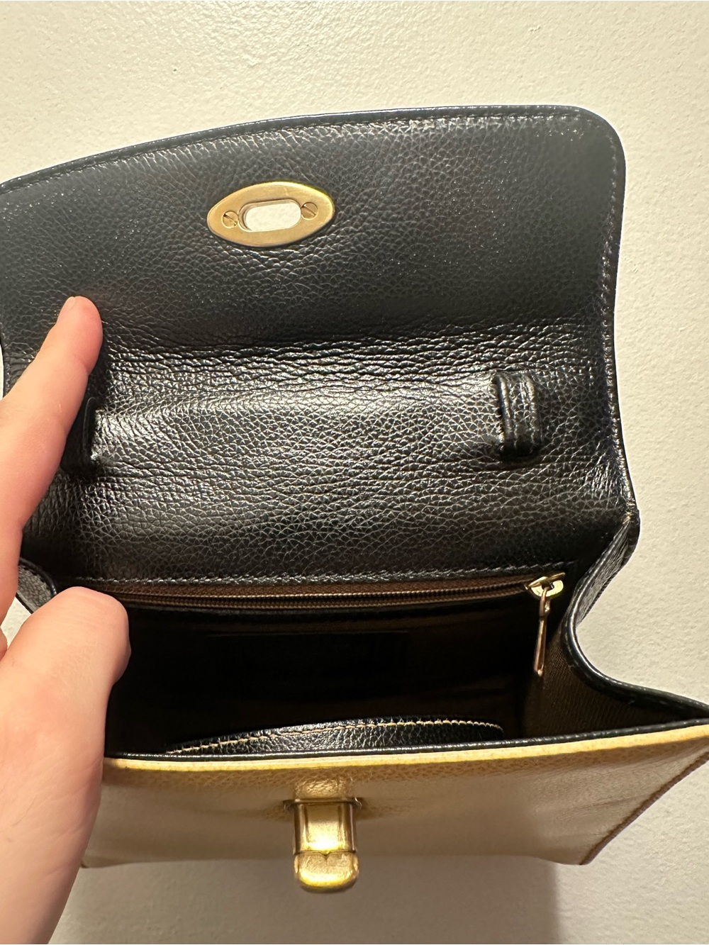 Vintage Coach Madison Gracie 4413 Butter Black Leather Bag Made in Italy - Picture 8 of 16